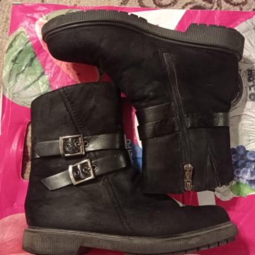 Продам 2 пары женских сапог, размер 39