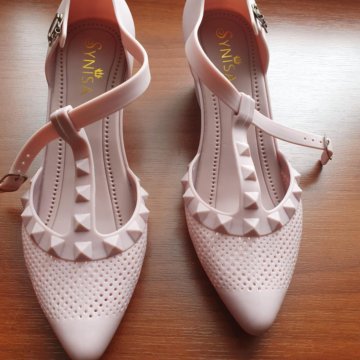 Резиновые туфли 36 размер