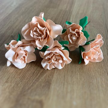 Шпилька, заколка с цветком