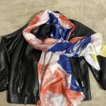 Весенний палантин шарф