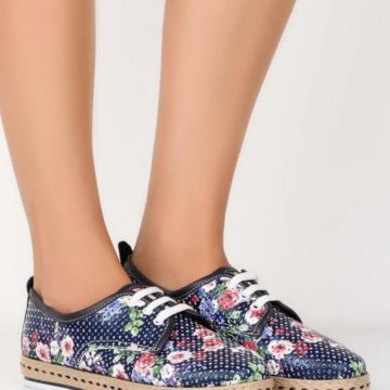 Кроссовки женские кожаные Размер 36