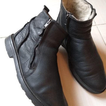 Ботинки кожаные, 42 раз.Италия.