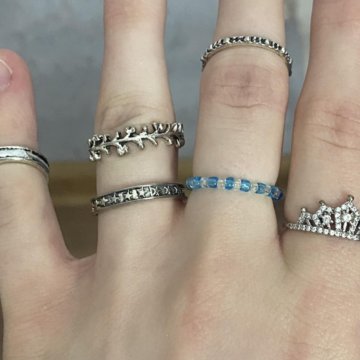 Кольца и подвески