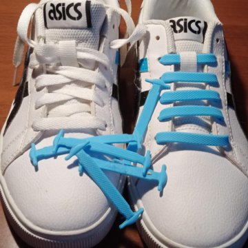 Кроссовки Asics.
