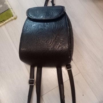 Женский рюкзак