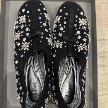 Dior кроссовки со стразами