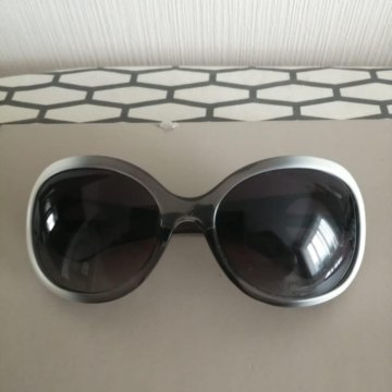 Очки солнечные