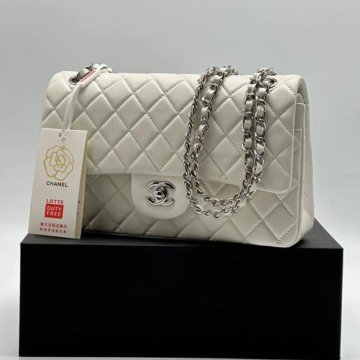 Сумка CHANEL кожаная женская