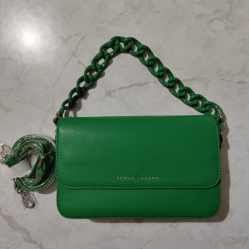 Сумка зелёного цвета