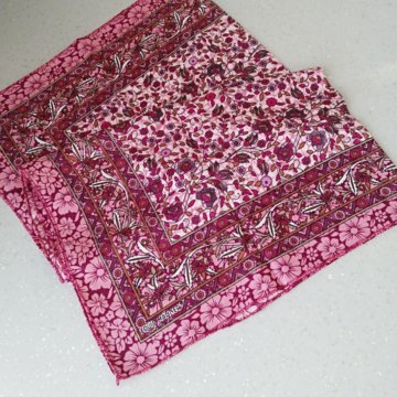 Новый платок, ф. Louis Manner