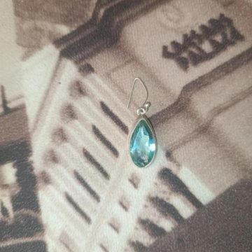 Серëжка серебро 925 с бериллом.