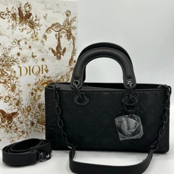 Сумки DIOR 
