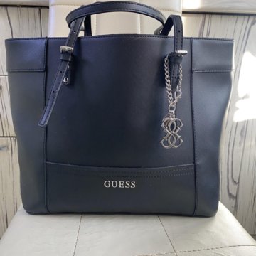 Сумка Guess