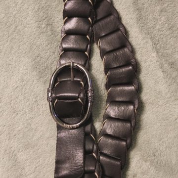 Кожаный ремень