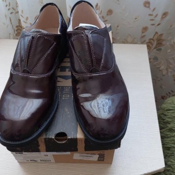 Полуботинки женские 39 размер