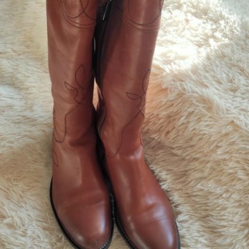 Кожаные сапоги Эконика 38,5 размер