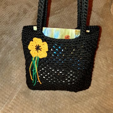 Сумка связана крючком