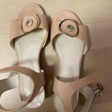 Летние босоножки