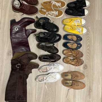 Отдам обувь бесплатно