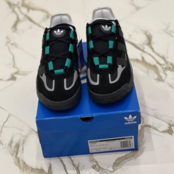 Кроссовки Adidas Niteball