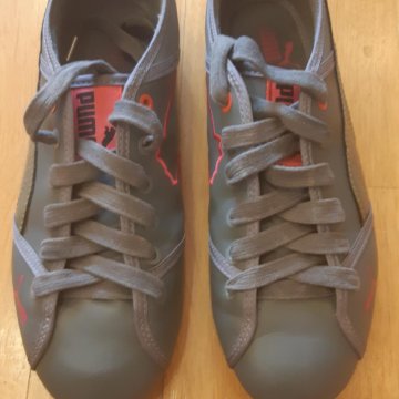 Женские кроссовки Puma