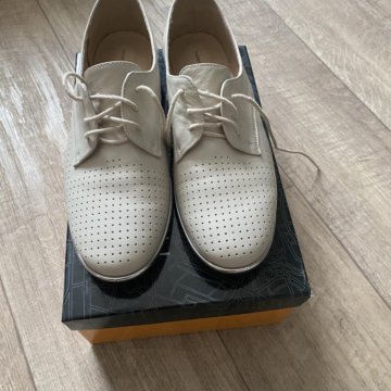 Ботинки женские