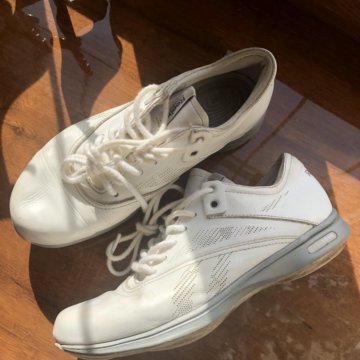 Кроссовки Reebok easytone