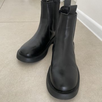 Ботинки женские