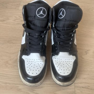 Кроссовки Nike Jordan 1 в 1 как оригинал 39 размер