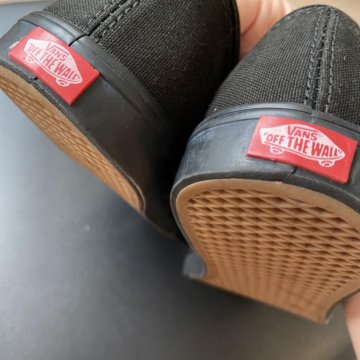 Кроссовки женские Vans