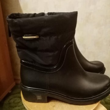 Резиновые утепленные сапоги р.39
