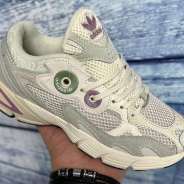 Adidas astir люкс