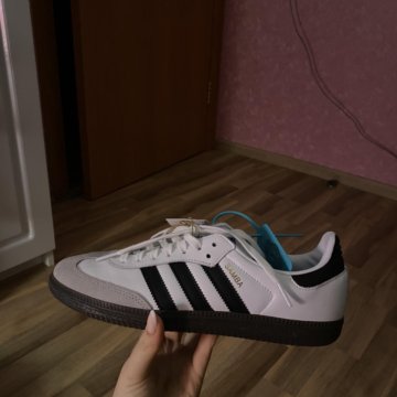 Adidas samba