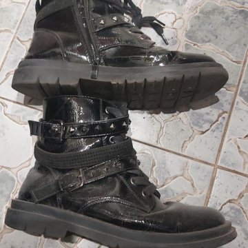 Отдам обувь 36 размер весна, 39 зима