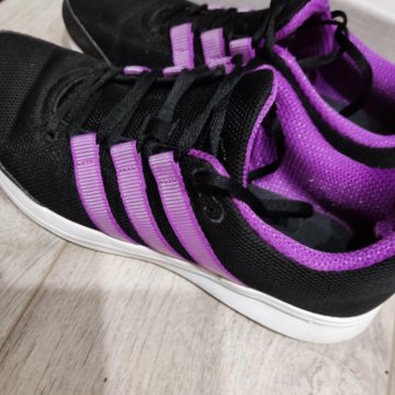 Кроссовки, Adidas