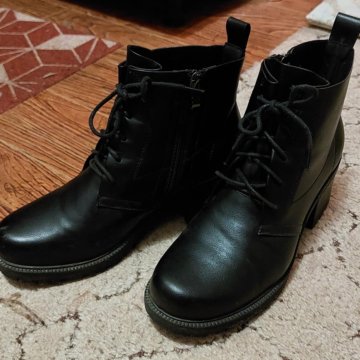 Кожаные ботинки женские 41 р