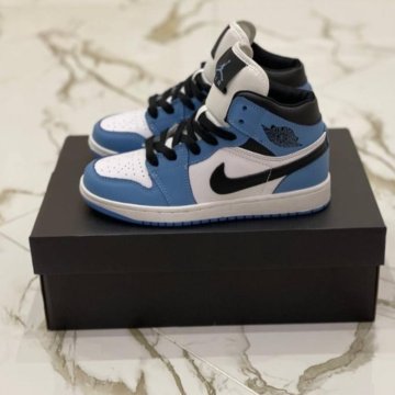 Новые кроссовки Nike air Jordan 1 (36-45)
