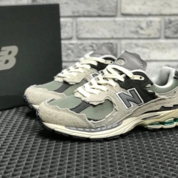 Новые кроссовки New Balance 2002 R (36-40)