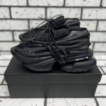 Новые кроссовки Balmain (36-40)