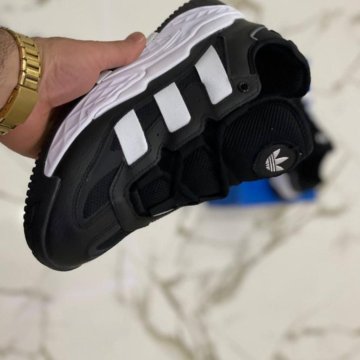 Кроссовки Adidas Niteball