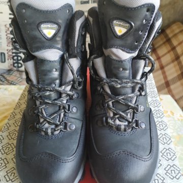 Ботинки утеплённые.Для активного отдыха