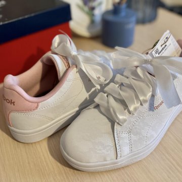 Кроссовки reebok оригинал новые