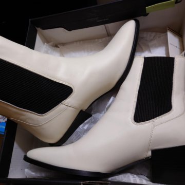 Ботильоны казаки Tommy Hilfiger 40