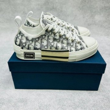 Новые кроссовки Dior (36-40)