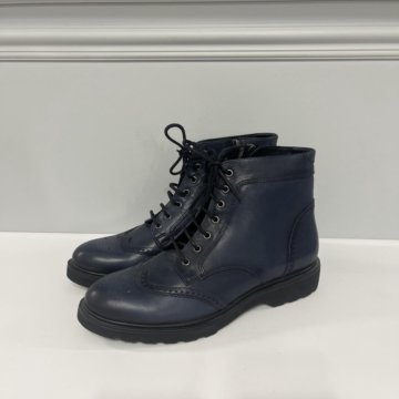 Ботинки женские