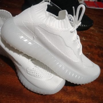 Кроссовки 41