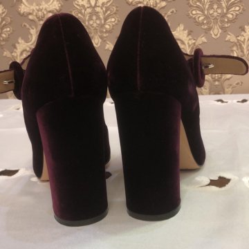 Туфли от Gianvito Rossi