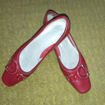 Итальянские туфли 38 размер.