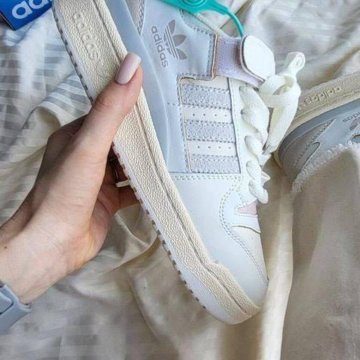 Кроссовки Новые Adidas Forum