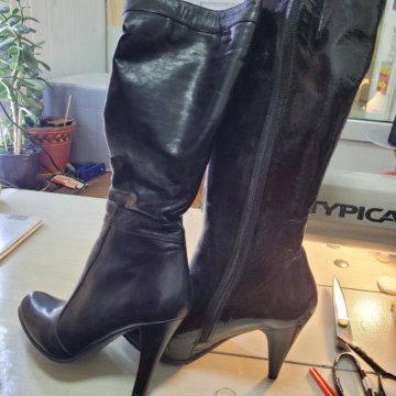 Сапоги женская натуральный кожа.